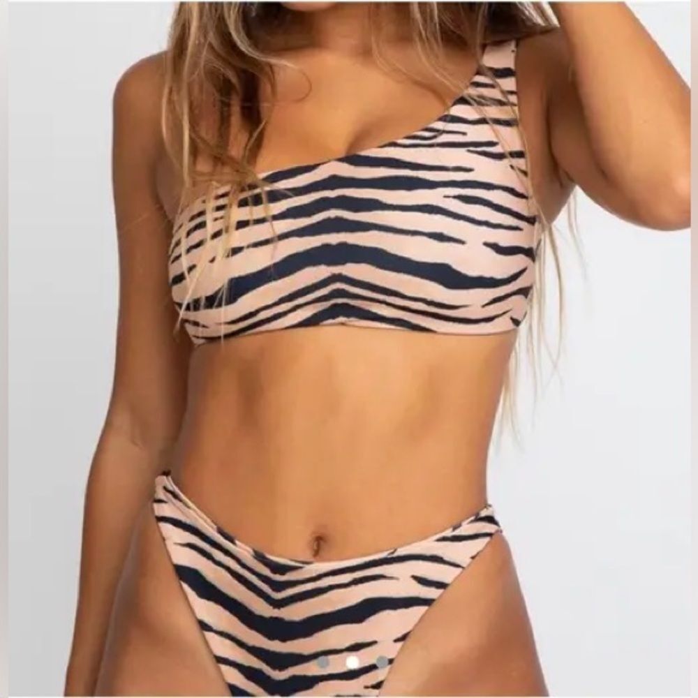 Skatie Zebra Stripe Bikini set